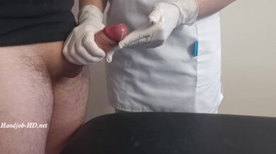 Nurse-Cum-Extraction-With-Gloves-NurseVi.jpg